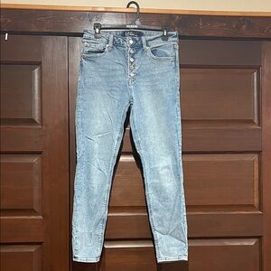 GAP Women's Skinny High-Rise Button-Fly Jeans - Light Wash Blue